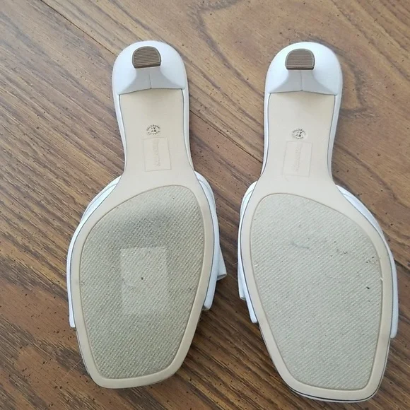 Worthington White Sandals - Picture 2 of 4